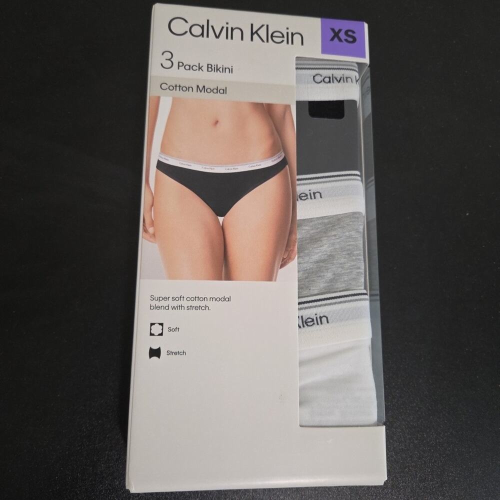 Calvin Klein Women’s Cotton Soft Stretch Bikini, 3-Pack Black/White/Gray X-Small